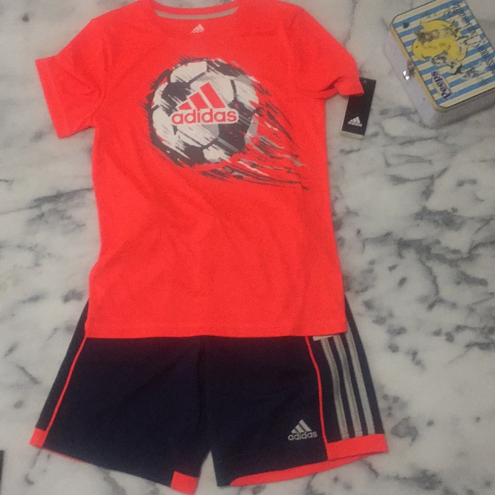 Adidas Set New